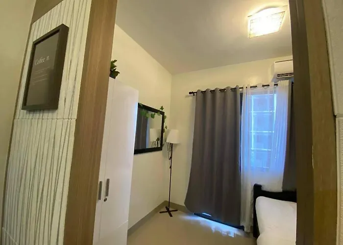 Shore D21 Shortwalk Moa Balconypoolview * Manila